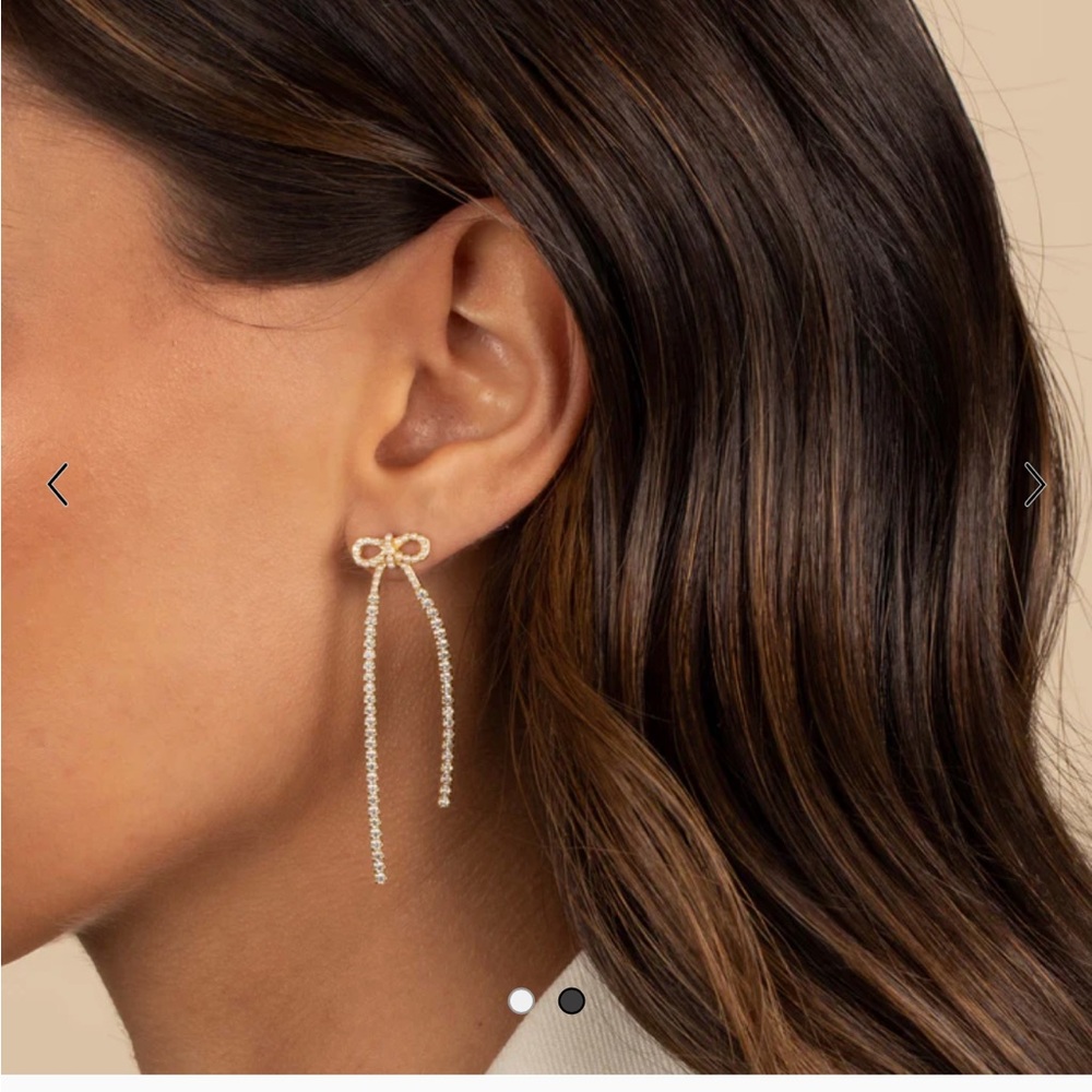 Pearl X Tennis Bow Tie Drop Stud Earring Adina Eden never worn
